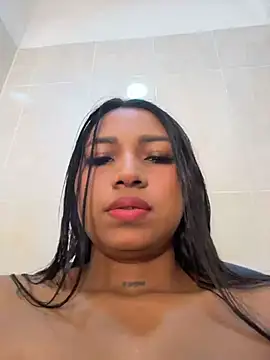 Snapshot of Barbiebrunette_ chatting on July 16, 2026, 3:51 pm Barbiebrunette online show from July 16, 2026, 3:51 pm
