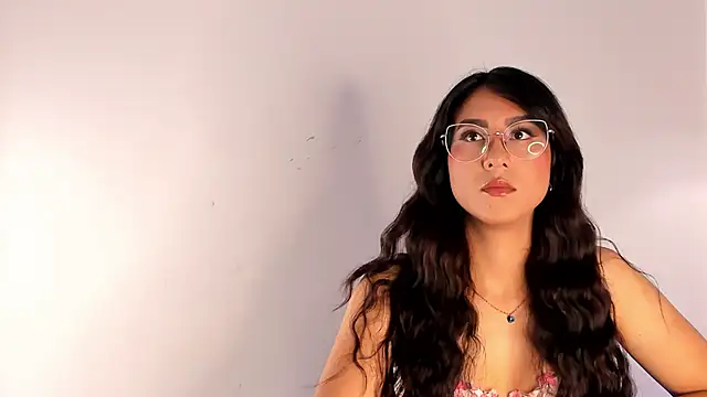 DaraBeckett online show from March 7, 2025, 12:23 pm