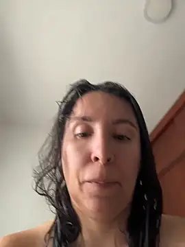 Snapshot of emely_sexx20 chatting on May 3, 2026, 3:51 pm emely sexx20 online show from May 3, 2026, 3:51 pm