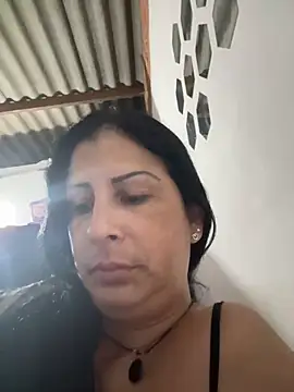 Snapshot of Angelicvill chatting on November 1, 2025, 9:44 am Angelicvill online show from November 1, 2025, 9:44 am