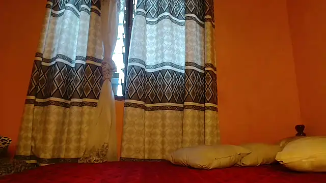 Snapshot of titi_fiesta chatting on May 19, 2026, 6:53 am titi fiesta online show from May 19, 2026, 6:53 am