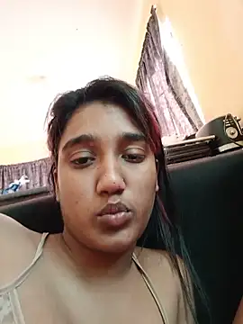 Snapshot of Indianqueen03 chatting on June 27, 2026, 12:55 pm Indianqueen03 online show from June 27, 2026, 12:55 pm