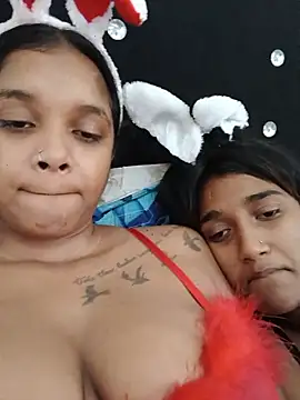 Snapshot of Indianqueen03 chatting on July 11, 2026, 12:30 pm Indianqueen03 online show from July 11, 2026, 12:30 pm