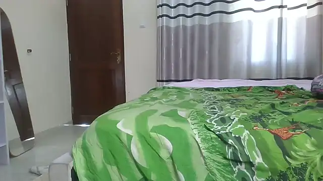 Fine assie online show from March 13, 2026, 1:40 pm