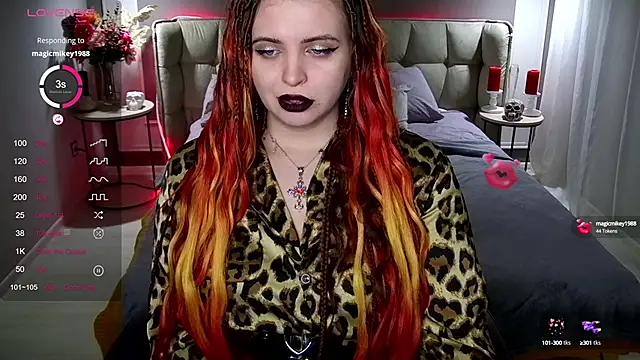 Snapshot of Miss_Maya_Mils chatting on January 20, 2025, 7:15 am Miss Maya Mils online show from January 20, 2025, 7:15 am