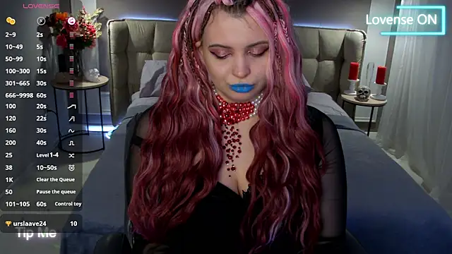 Snapshot of Miss_Maya_Mils chatting on March 4, 2025, 4:17 am Miss Maya Mils online show from March 4, 2025, 4:17 am