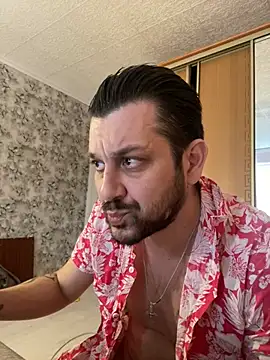 Snapshot of MaeltraJoy chatting on December 16, 2024, 9:57 am MaeltraJoy online show from December 16, 2024, 9:57 am