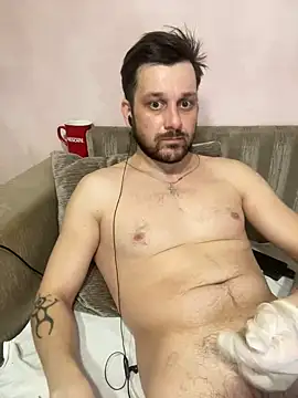 Snapshot of MaeltraJoy chatting on February 27, 2025, 9:14 pm MaeltraJoy online show from February 27, 2025, 9:14 pm