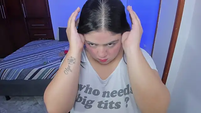 iris torrez  online show from January 6, 2026, 1:59 pm