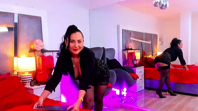 Evangeline Taylorr online show from February 28, 2025, 11:12 pm