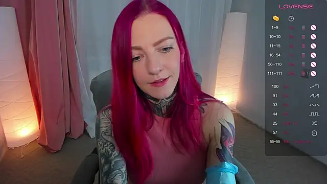 Snapshot of Roxy_____ chatting on February 27, 2025, 8:31 pm Roxy online show from February 27, 2025, 8:31 pm