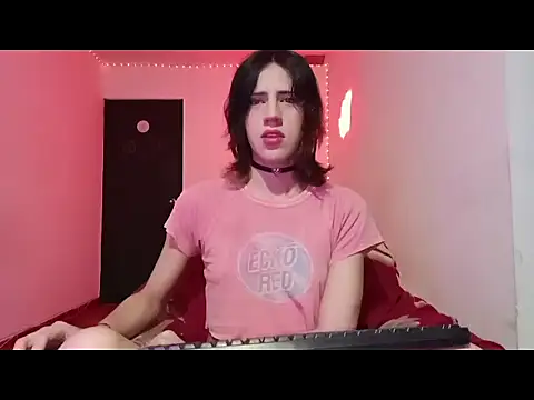 lucydreamm online show from November 12, 2025, 11:14 pm