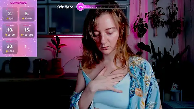 Snapshot of Elly_Helly chatting on December 4, 2025, 8:50 pm Elly Helly online show from December 4, 2025, 8:50 pm