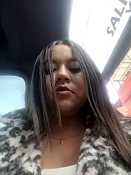 Cristal  04 online show from April 23, 2026, 1:13 pm