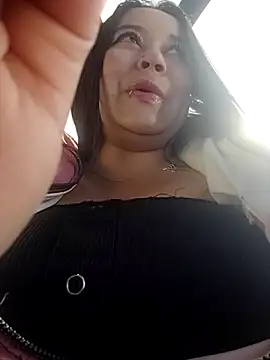 Cristal  04 online show from June 20, 2026, 12:52 pm
