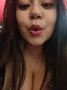Cristal  04 online show from July 20, 2026, 8:44 pm