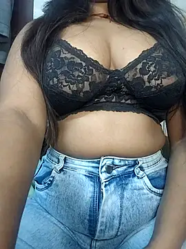 MohiniHott online show from February 14, 2025, 7:17 am