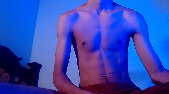 Snapshot of isaaclatino chatting on March 3, 2025, 3:41 am isaaclatino online show from March 3, 2025, 3:41 am