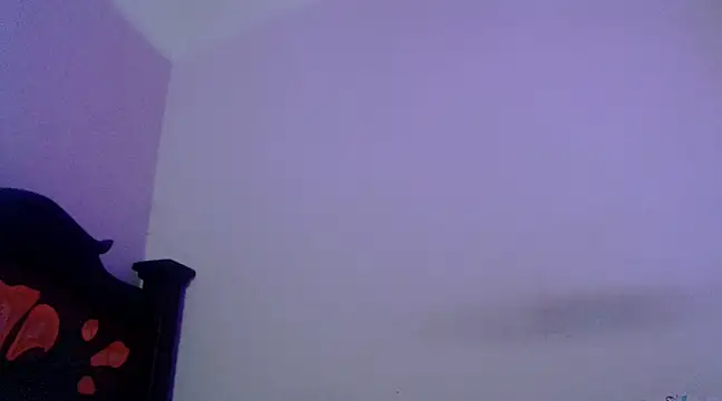 Snapshot of isaaclatino chatting on March 4, 2025, 3:44 am isaaclatino online show from March 4, 2025, 3:44 am