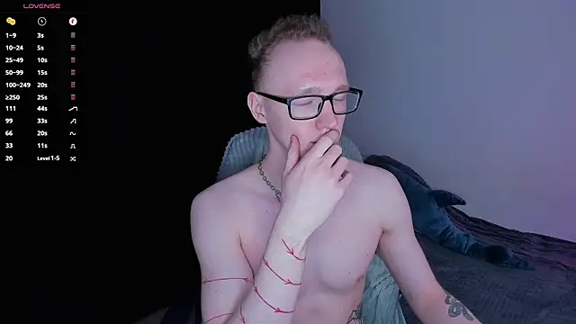Alex silents online show from April 27, 2026, 7:23 pm