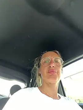 Snapshot of casalinga88 chatting on June 21, 2026, 3:58 pm casalinga88 online show from June 21, 2026, 3:58 pm