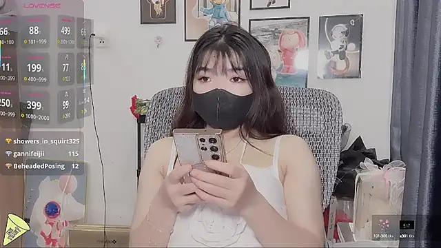 Snapshot of Berrysweet_68 chatting on March 14, 2025, 10:39 am Berrysweet 68 online show from March 14, 2025, 10:39 am