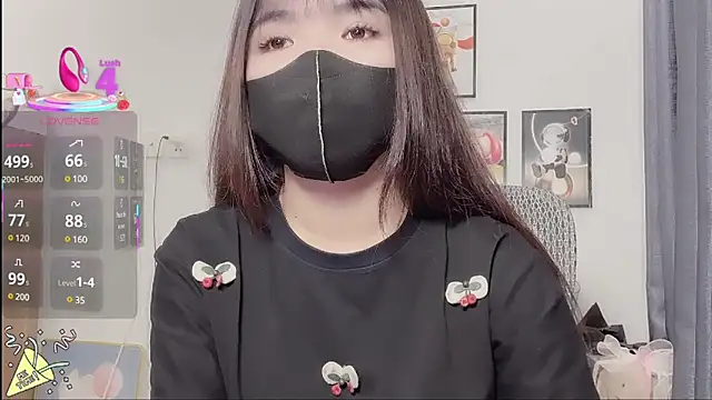 Snapshot of Berrysweet_68 chatting on March 18, 2025, 6:46 am Berrysweet 68 online show from March 18, 2025, 6:46 am