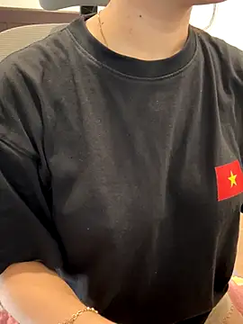 Snapshot of Berrysweet_68 chatting on September 27, 2025, 7:02 am Berrysweet 68 online show from September 27, 2025, 7:02 am