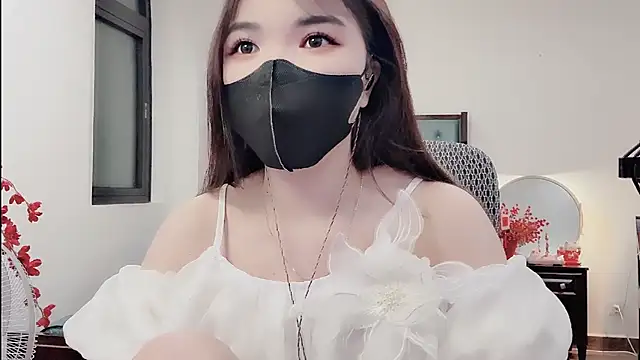 Berrysweet 68 online show from February 11, 2026, 2:44 pm