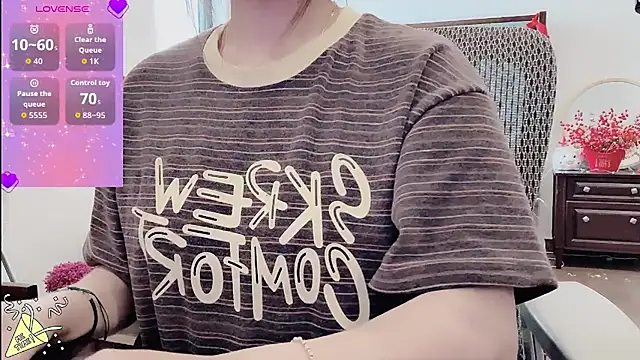 Berrysweet 68 online show from March 16, 2026, 3:45 am