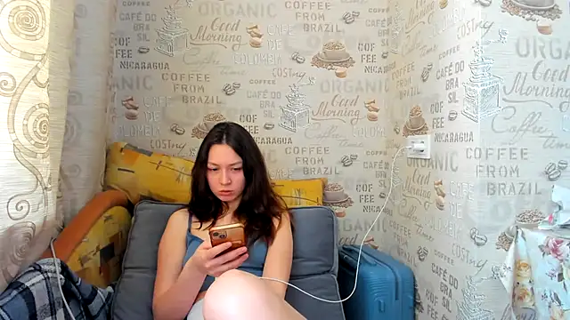 Snapshot of Adela_Vetta chatting on February 18, 2025, 6:47 pm Adela Vetta online show from February 18, 2025, 6:47 pm