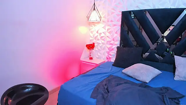 Snapshot of Sheryl_Hamilton chatting on January 31, 2025, 4:06 pm Sheryl Hamilton online show from January 31, 2025, 4:06 pm