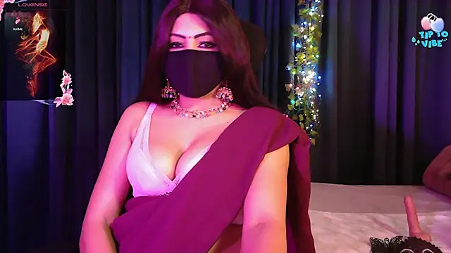 Snapshot of Aashiya- chatting on May 4, 2026, 10:50 pm Aashiya- online show from May 4, 2026, 10:50 pm