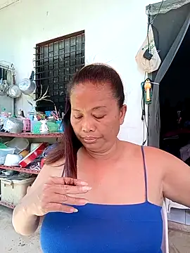 Snapshot of Fon_Bigboobs chatting on March 14, 2026, 6:52 am Fon Bigboobs online show from March 14, 2026, 6:52 am