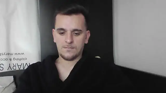 Huge cock22cm online show from January 24, 2025, 10:21 am