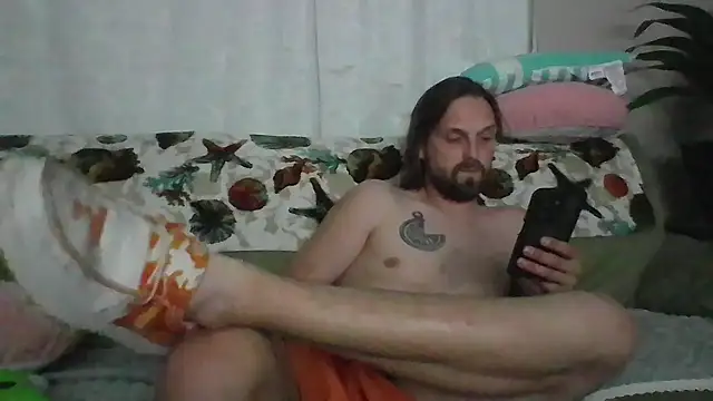 Snapshot of VitaminDrewFl chatting on May 7, 2026, 1:55 am VitaminDrewFl online show from May 7, 2026, 1:55 am