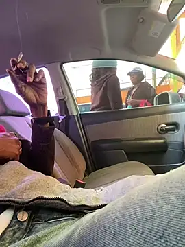 NillaMontana online show from January 4, 2025, 6:51 pm