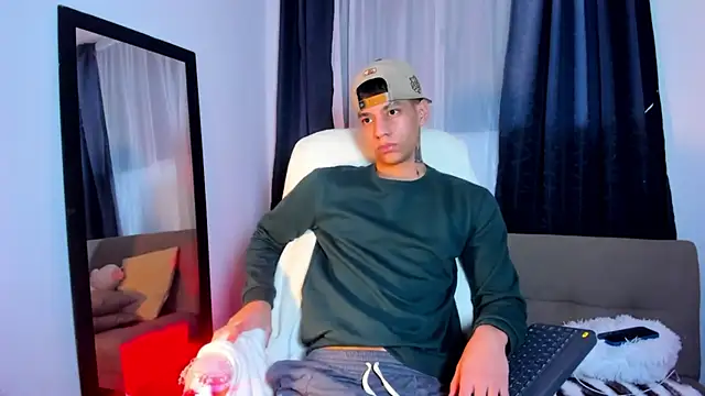 Snapshot of Josep_Davies chatting on January 27, 2025, 9:55 am Josep Davies online show from January 27, 2025, 9:55 am