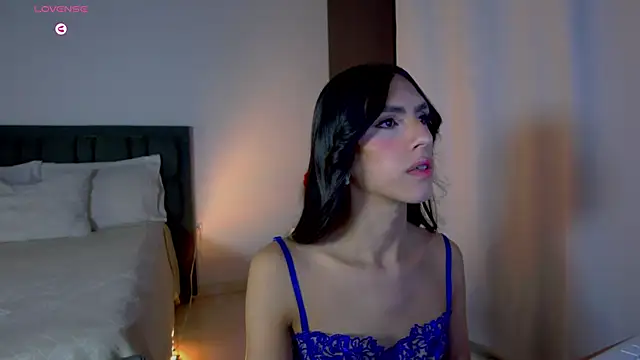 Snapshot of AlanaSofiia chatting on June 26, 2026, 4:22 pm AlanaSofiia online show from June 26, 2026, 4:22 pm