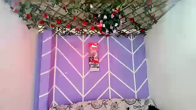 Snapshot of oliverhot2005 chatting on September 30, 2025, 8:03 pm oliverhot2005 online show from September 30, 2025, 8:03 pm