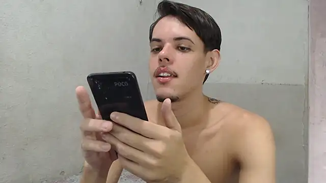 MicaelRian69 online show from June 28, 2026, 5:41 pm
