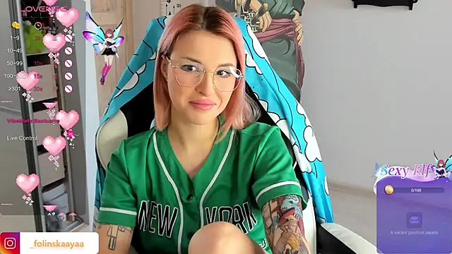 folinskayyya online show from February 18, 2025, 3:31 am