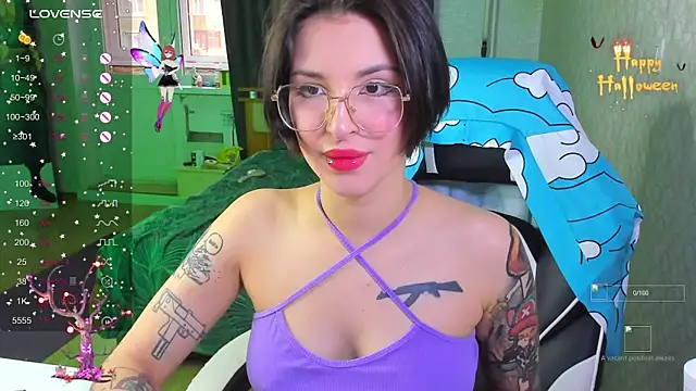 folinskayyya online show from November 3, 2025, 2:57 am