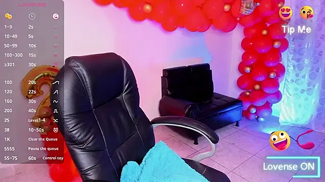 Snapshot of KetziaDoll chatting on November 16, 2025, 5:02 am KetziaDoll online show from November 16, 2025, 5:02 am