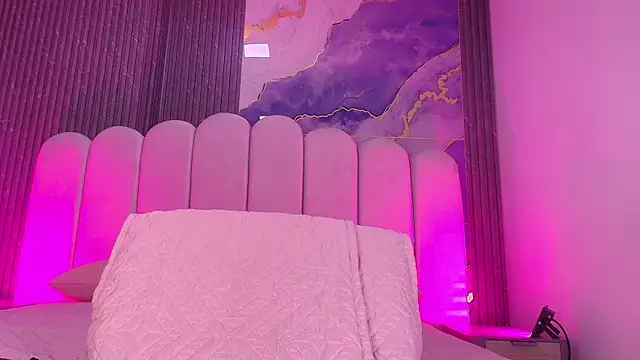 hot dione online show from January 8, 2026, 7:16 pm