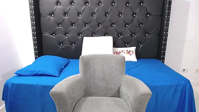 Snapshot of renata_salinas_1 chatting on September 20, 2025, 11:39 pm renata salinas 1 online show from September 20, 2025, 11:39 pm