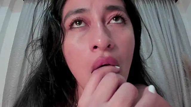 Snapshot of LisaHadwin chatting on January 7, 2025, 9:14 pm LisaHadwin online show from January 7, 2025, 9:14 pm