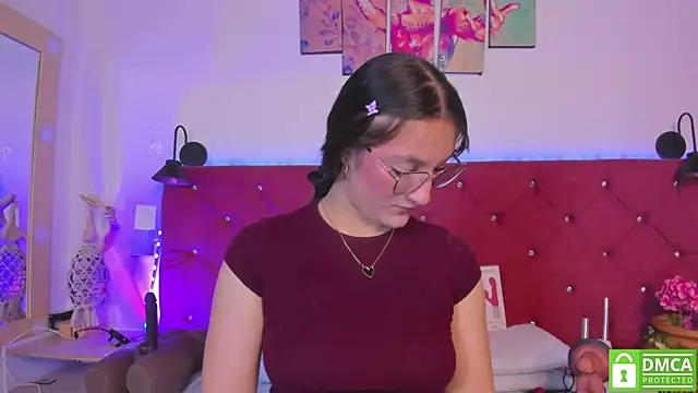 Snapshot of Ruth_harvey_ chatting on July 17, 2026, 1:51 pm Ruth harvey online show from July 17, 2026, 1:51 pm