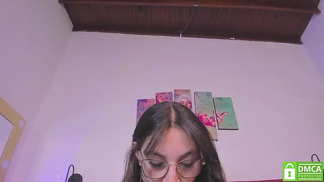 Snapshot of Ruth_harvey_ chatting on July 28, 2026, 3:21 pm Ruth harvey online show from July 28, 2026, 3:21 pm