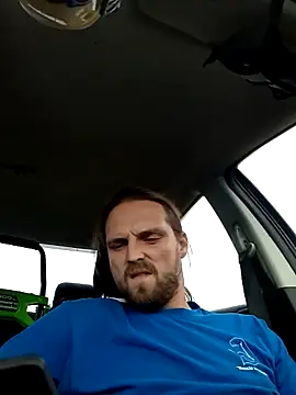 Snapshot of VitaminmanFL chatting on January 6, 2025, 6:41 pm VitaminmanFL online show from January 6, 2025, 6:41 pm